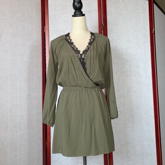 Express Army Green Faux Wrap Top Dress With Elastic Waist & Lace (Size: S) - Picture 7 of 14